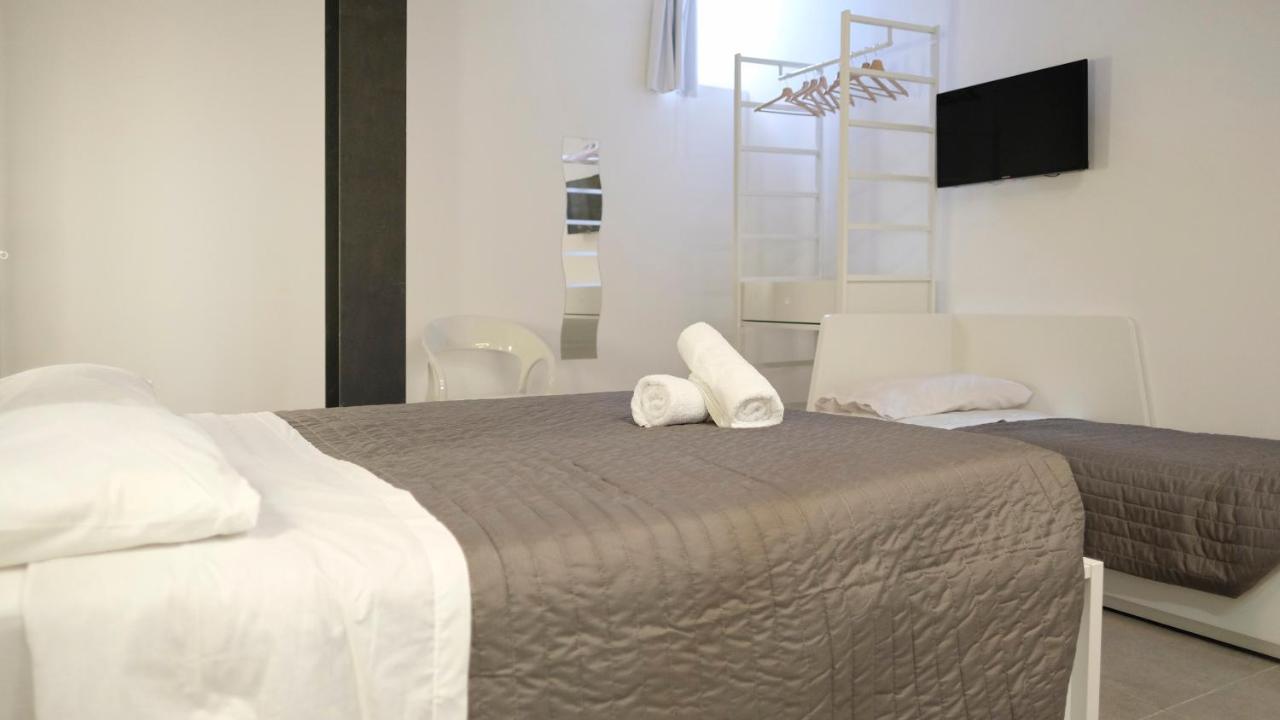 Le Saline Rooms Marzamemi Eksteriør billede